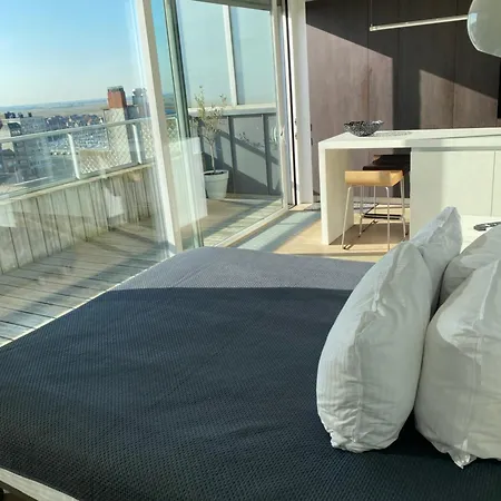Penthouse Sea-loft Blankenberge, Uniek Zeezicht, Luxeloft Met 40m2 Terras! 아파트 블랑켄베르크