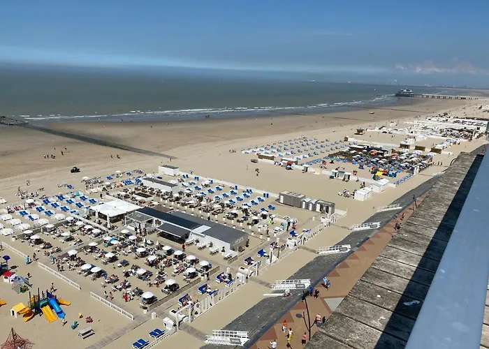 Penthouse Sea-loft Blankenberge, Uniek Zeezicht, Luxeloft Met 40m2 Terras! Apartmán Blankenberge