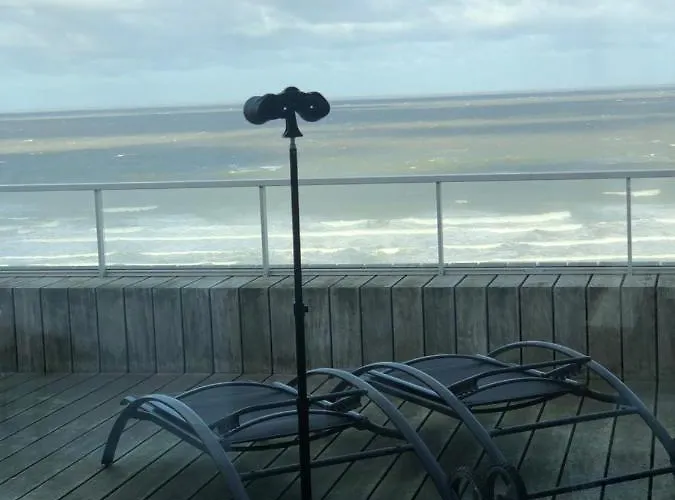 Penthouse Sea-loft Blankenberge, Uniek Zeezicht, Luxeloft Met 40m2 Terras! Apartmán Blankenberge